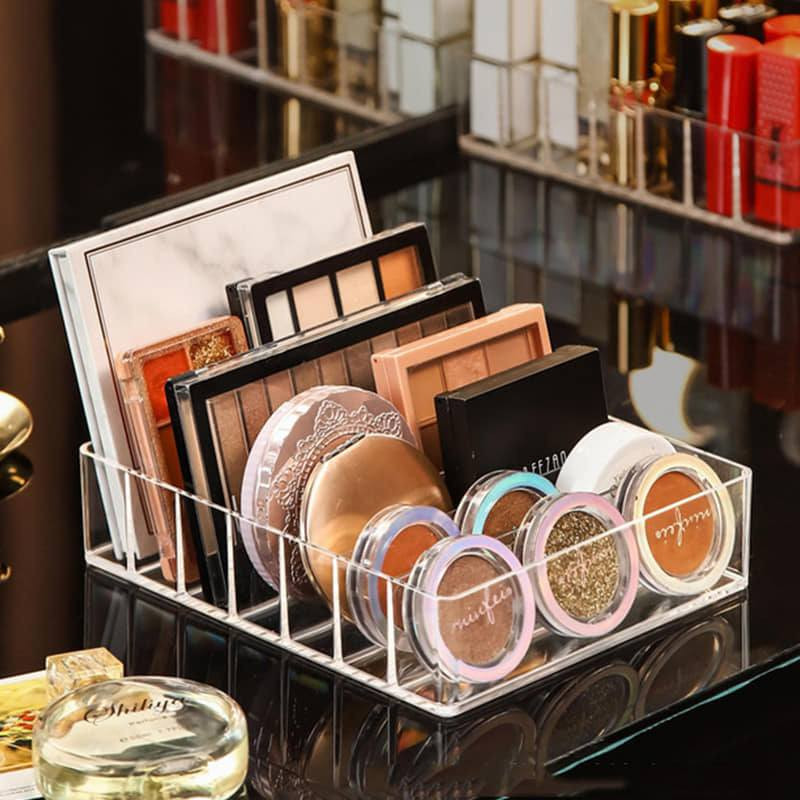 7 Grid Eyeshadow Palette Box | Transparent Makeup Organizer at BornaDhara
